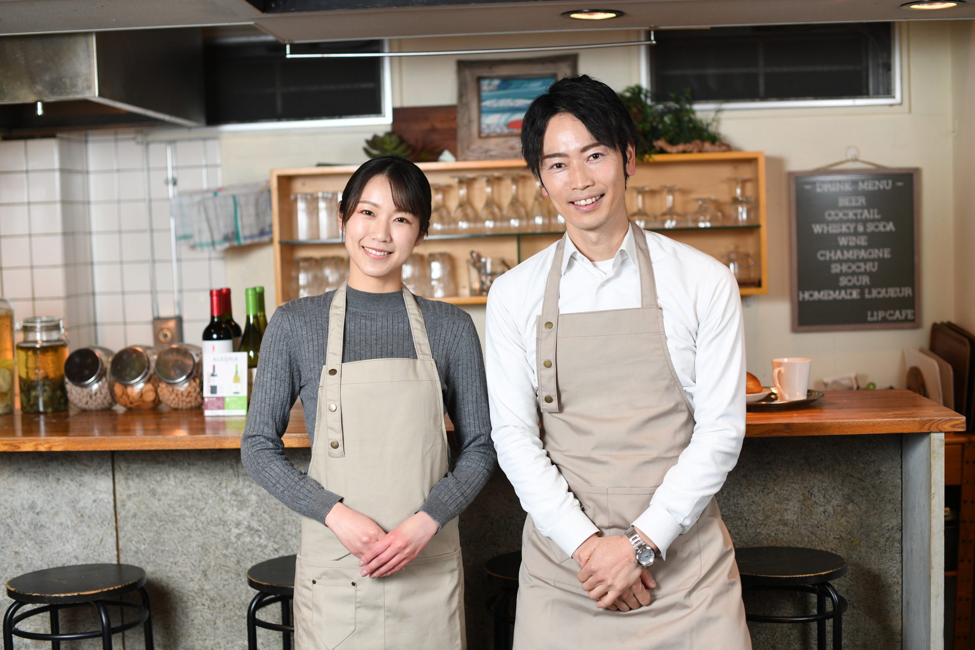 働くモチベーションUPにも!エプロンの活用術